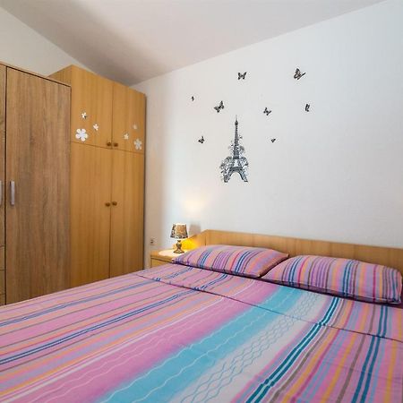Apartments Tolj 이그라네 외부 사진