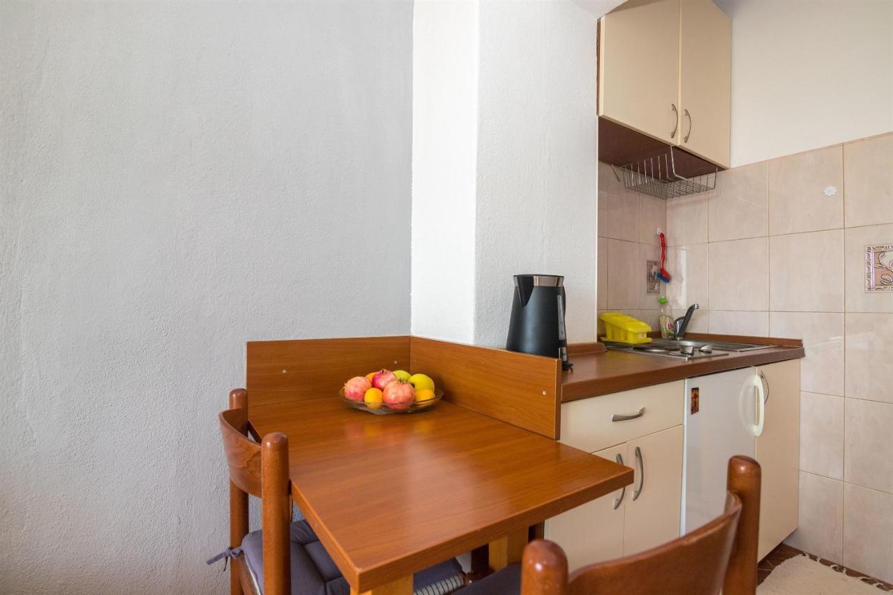 Apartments Tolj 이그라네 외부 사진